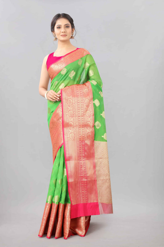 Hiral Fashion Green Banarasi Silk Blend Floral Woven Design Saree | Swadesiicart