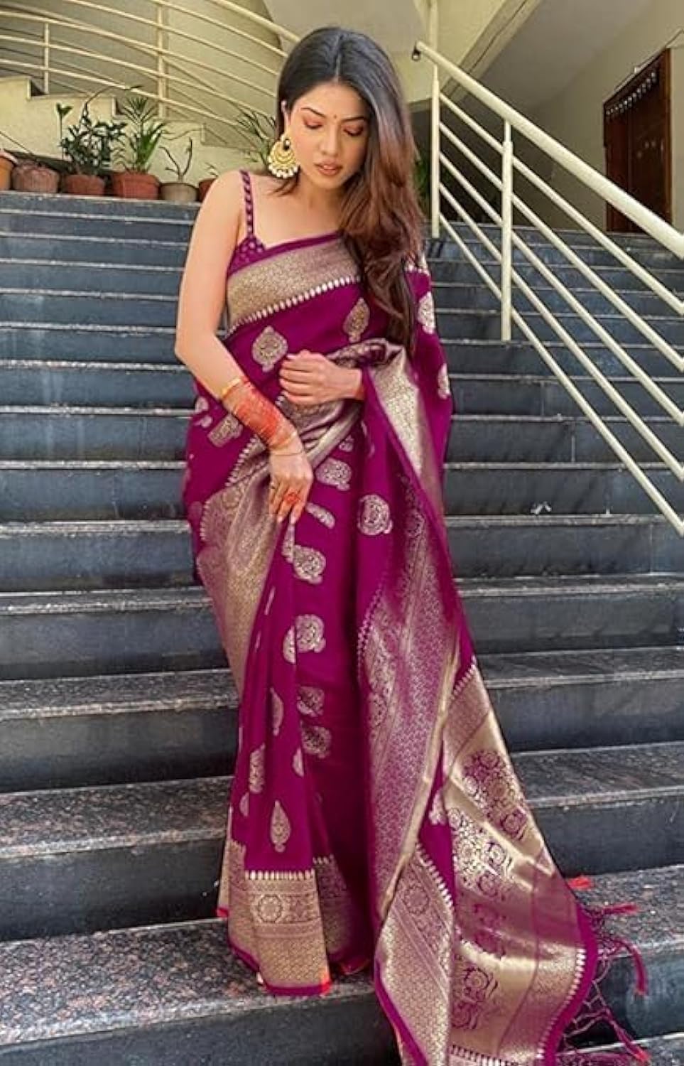 Vamika Weaving Banarasi Jacquard Purple Kanjivaram Saree | Swadesiicart