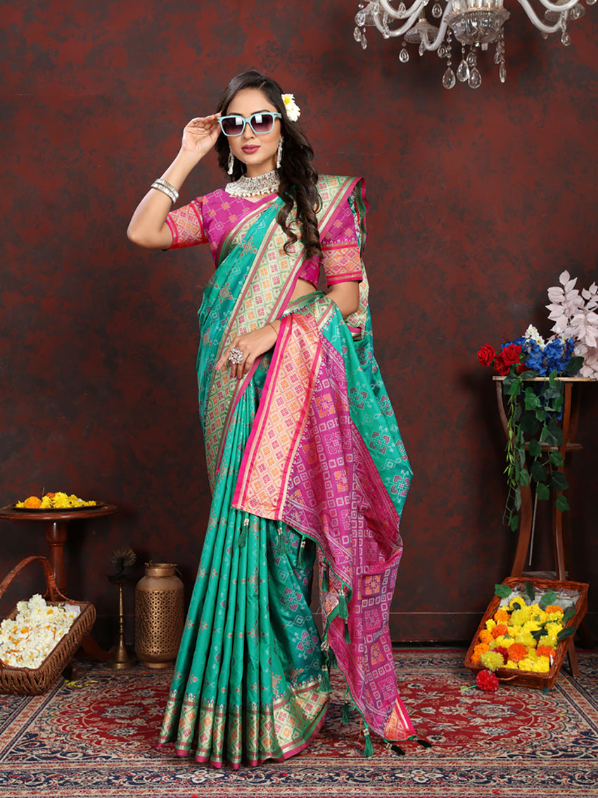 Lorenvalley Fashion Seagreen Patola Silk Woven Design with Zari Meenakari Weaving motifs Pallu Saree - Swadesiicart