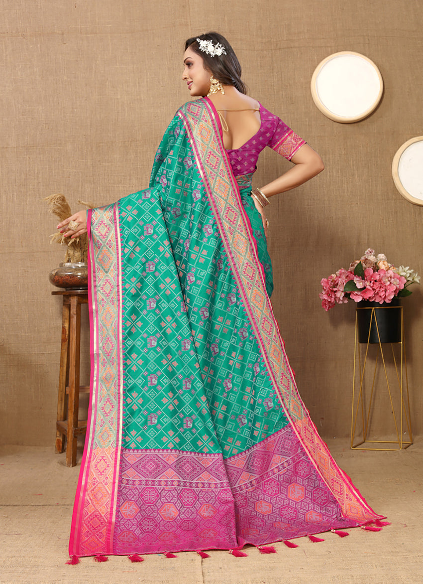 Lorenvalley Fashion Seagreen Patola Silk Woven Design with Zari Meenakari Weaving motifs Pallu Saree - Swadesiicart