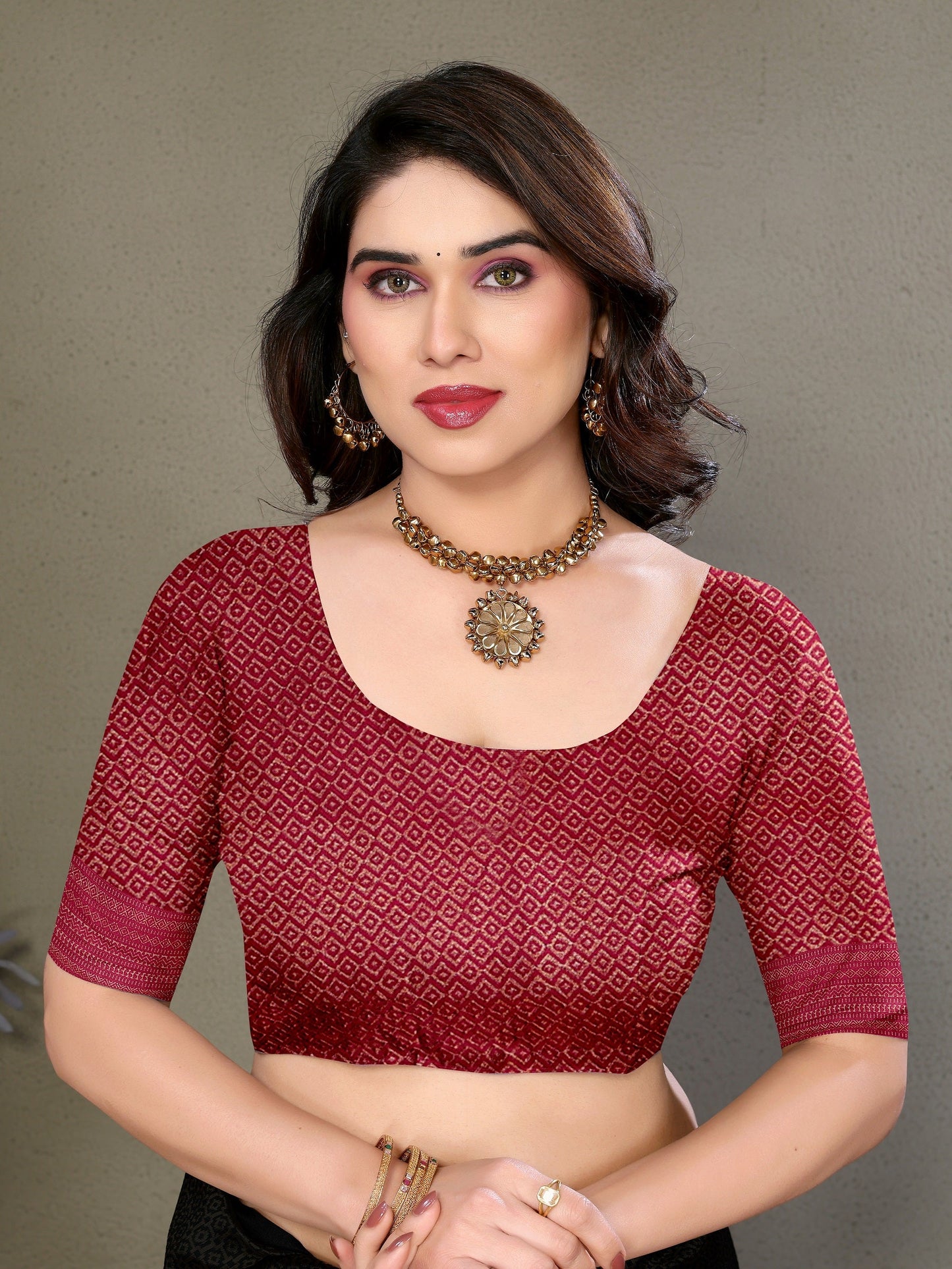Vedant Vastram Litchi Silk Banarasi Silk Saree - Maroon | Swadesiicart