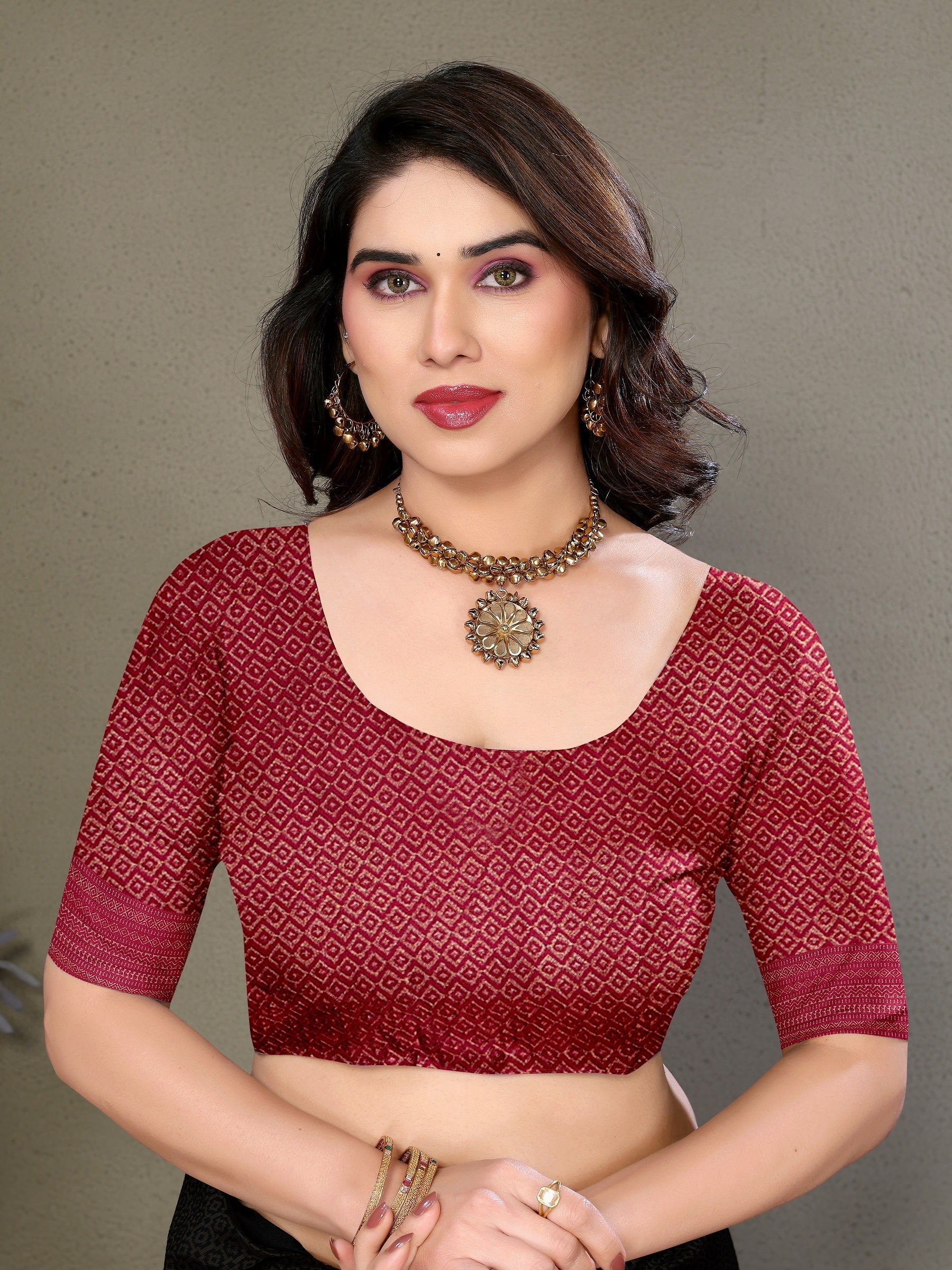 Vedant Vastram Litchi Silk Banarasi Silk Saree - Maroon | Swadesiicart
