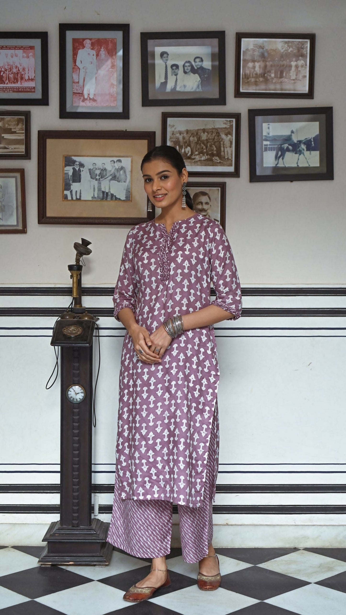 Jyoti Fashion Women's Purple Pure Muslin Heavy Digital Printed Kurta Plazo Set | Swadesiicart