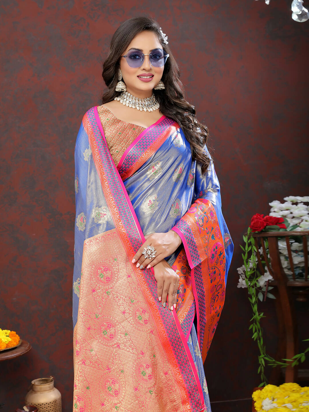 Lorenvalley Fashion Lavender Kanjivaram Silk Woven Design with Zari Weaving Saree - Swadesiicart