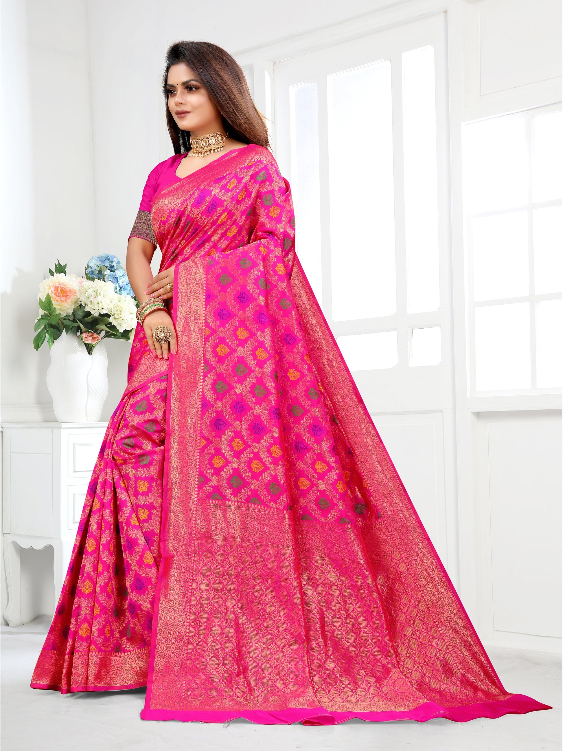 Vedant Vastram Litchi Silk Designer Banarasi Saree - Pink | Swadesiicart