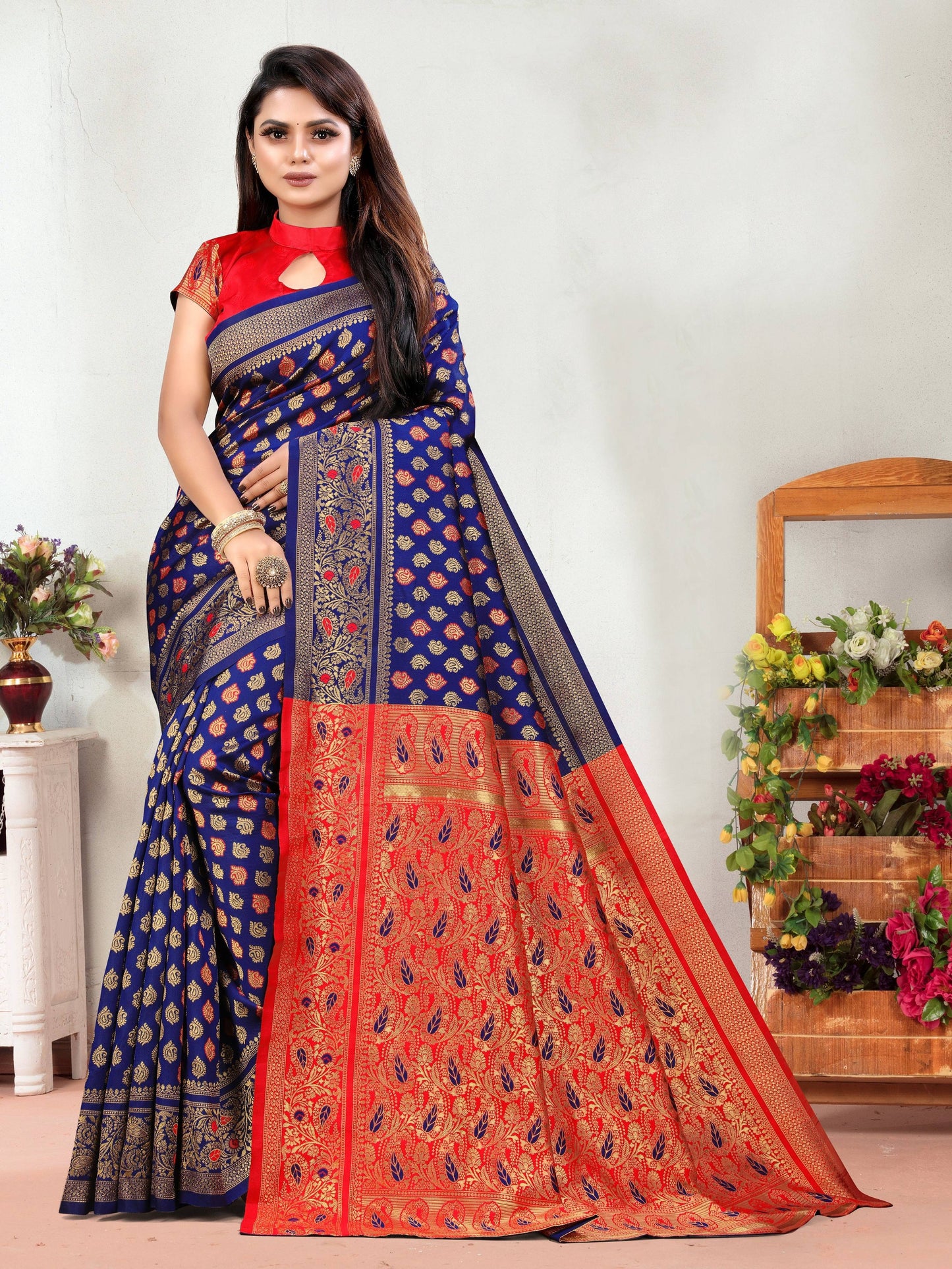 Vedant Vastram Litchi Silk Designer Banarasi Saree - Navy | Swadesiicart