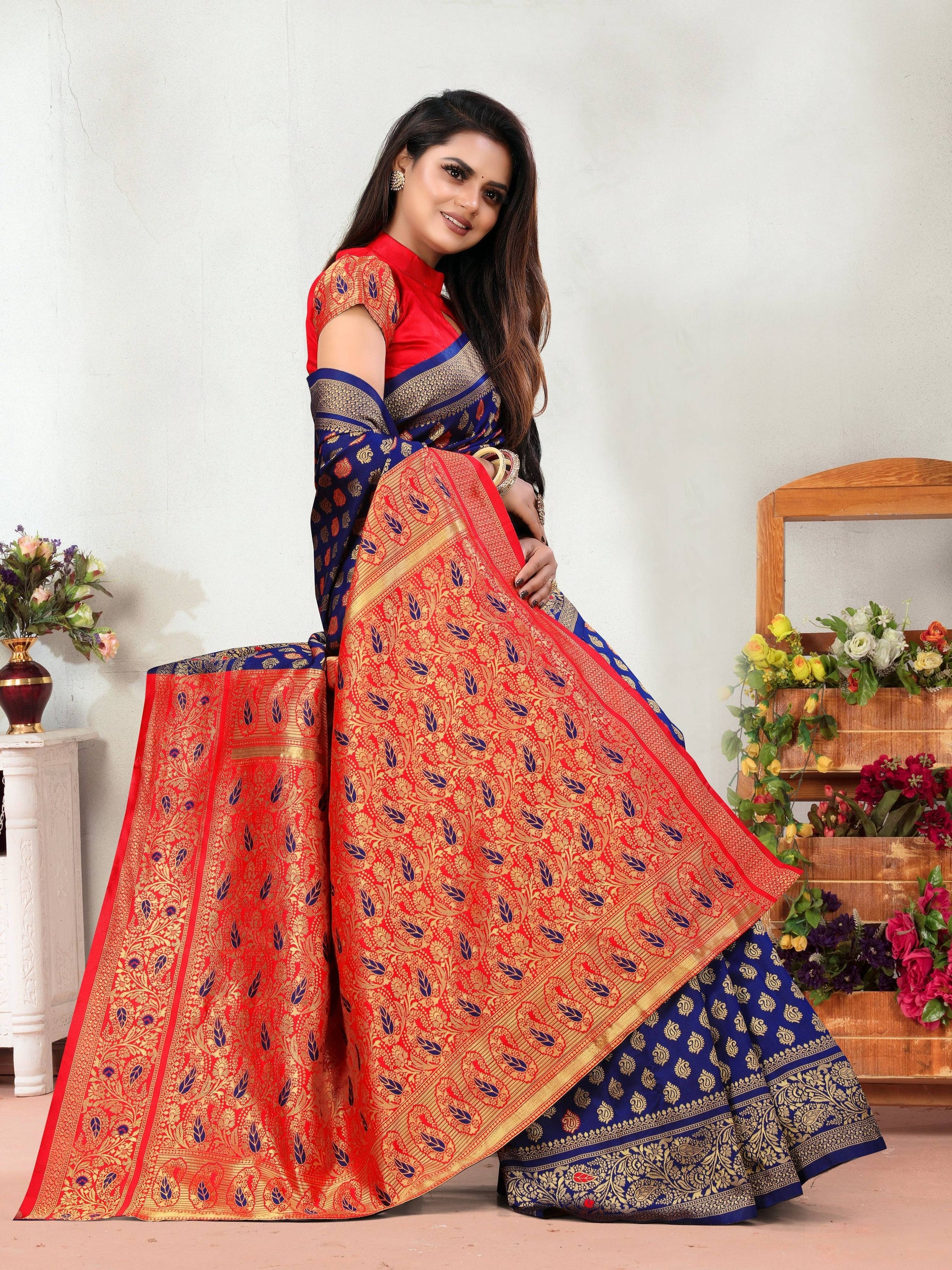 Vedant Vastram Litchi Silk Designer Banarasi Saree - Navy | Swadesiicart