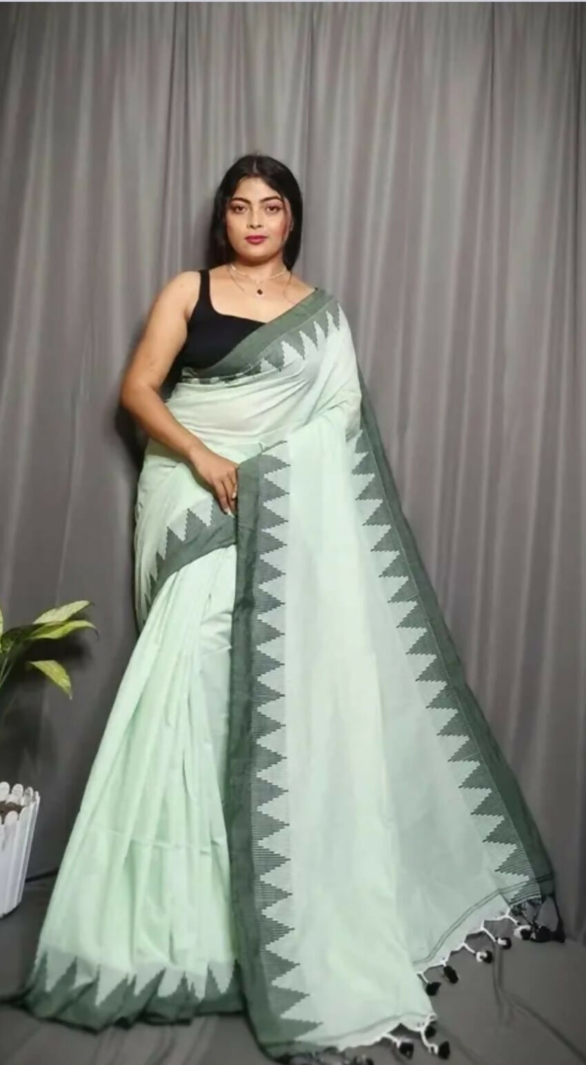 Exclusive Collection Beautiful Light Green Pure Cotton Woven Handloom Saree With Running Blouse Piece - Swadesiicart