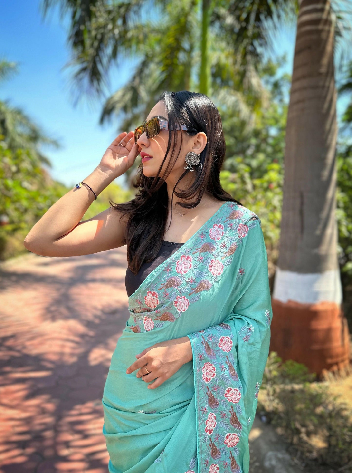 Vamsee Chinon Panchi Sea Green Shimmer Saree - Swadesiicart