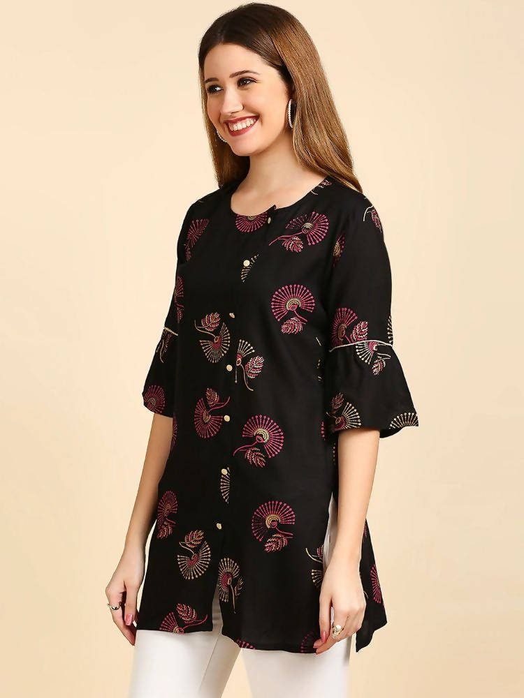 Anubhutee Black & Golden Printed Straight Kurti | Swadesiicart