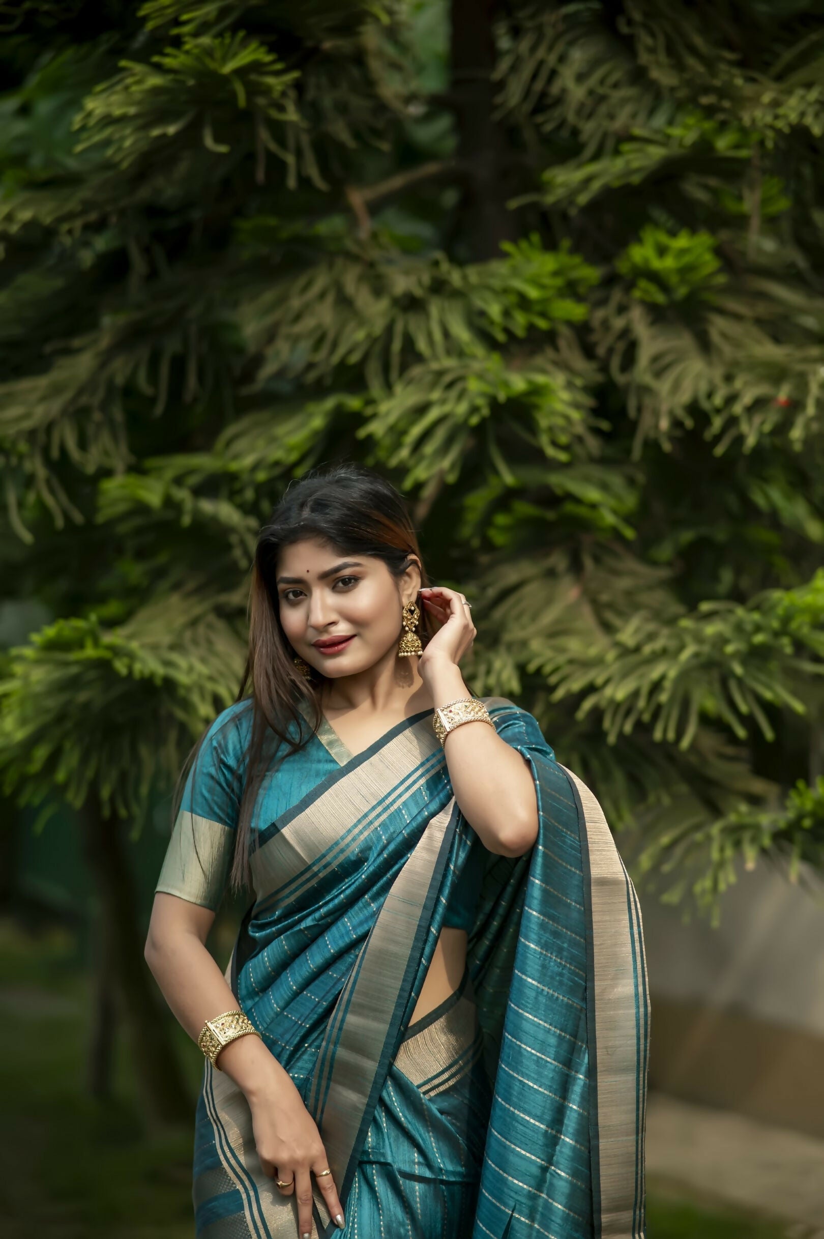 Vishnu Weaves Women's Rama Raw Silk Saree with Blouse - Swadesiicart