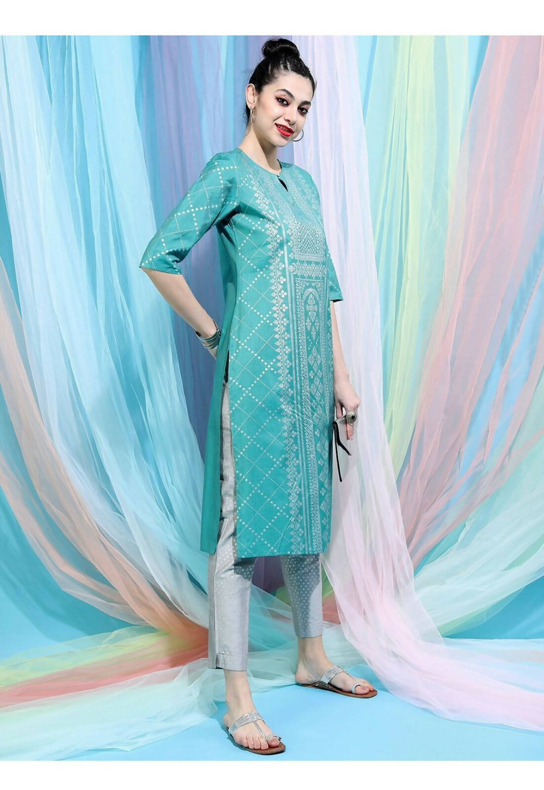 Cheera Embellished Daily Wear Cotton Blend Kurta - Turquoise Green - Swadesiicart
