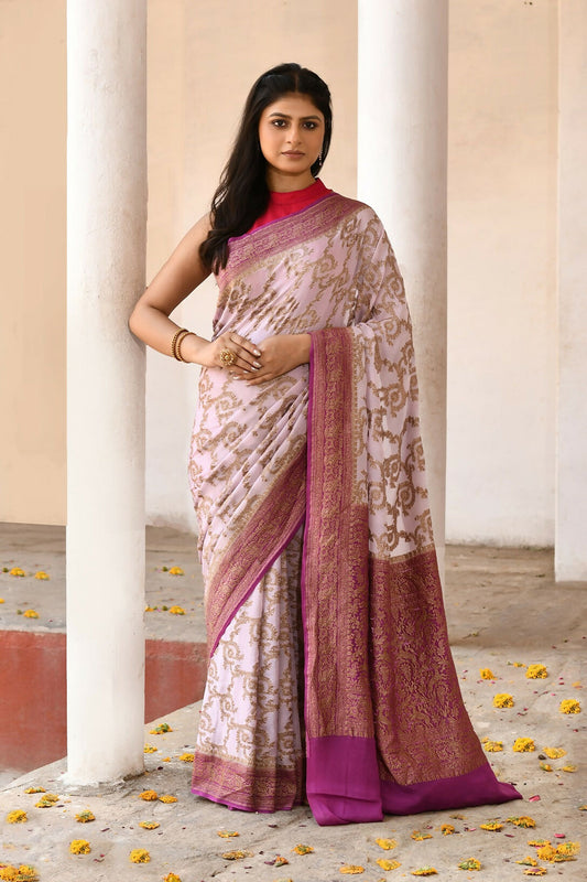 Joban Fashion Pastel Lilac Crepe Chiffon Pure Handloom Banarasi Silk Saree | Swadesiicart