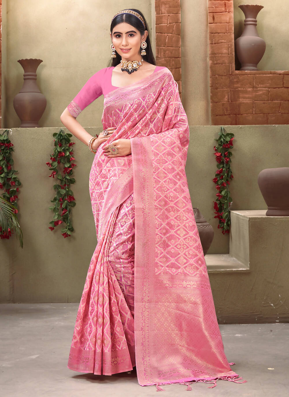 Pink Cotton Zari Woven Design Saree with Unstitched Blouse Piece - Aachal - Swadesiicart