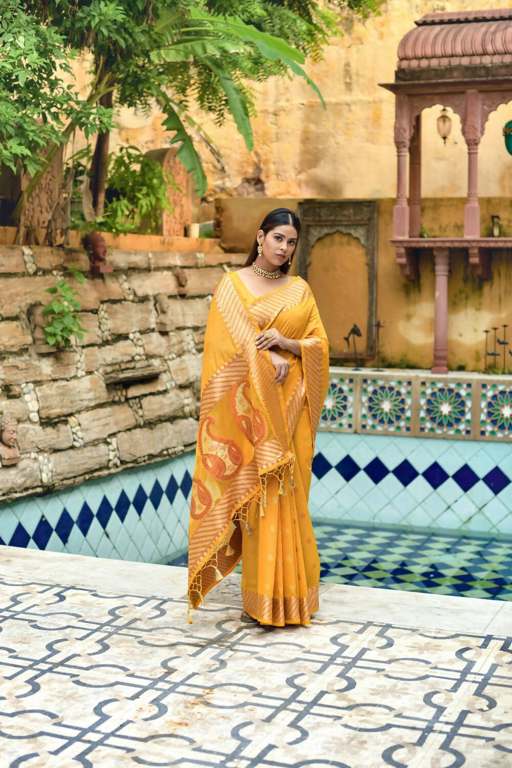 Vishnu Weaves Women's Yellow Cotton Silk Zari Woven Butta Work Saree with Blouse - Swadesiicart