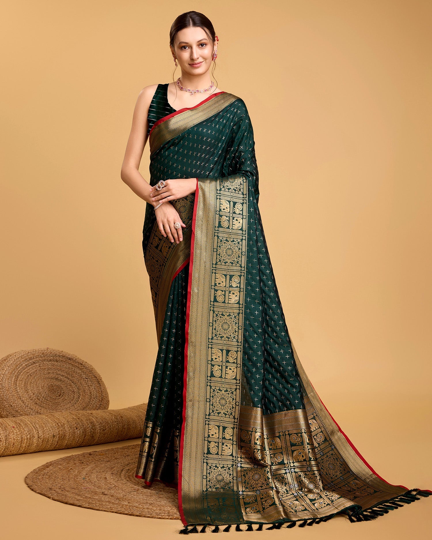 Vedant Vastram Soft Litchi Silk Banarasi Silk Saree - Green | Swadesiicart