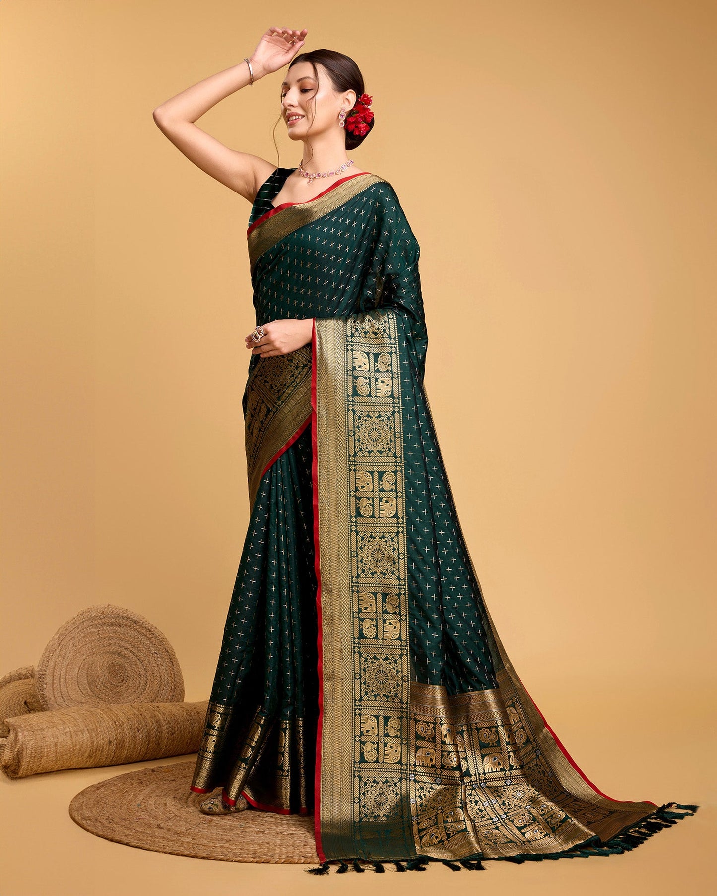 Vedant Vastram Soft Litchi Silk Banarasi Silk Saree - Green | Swadesiicart