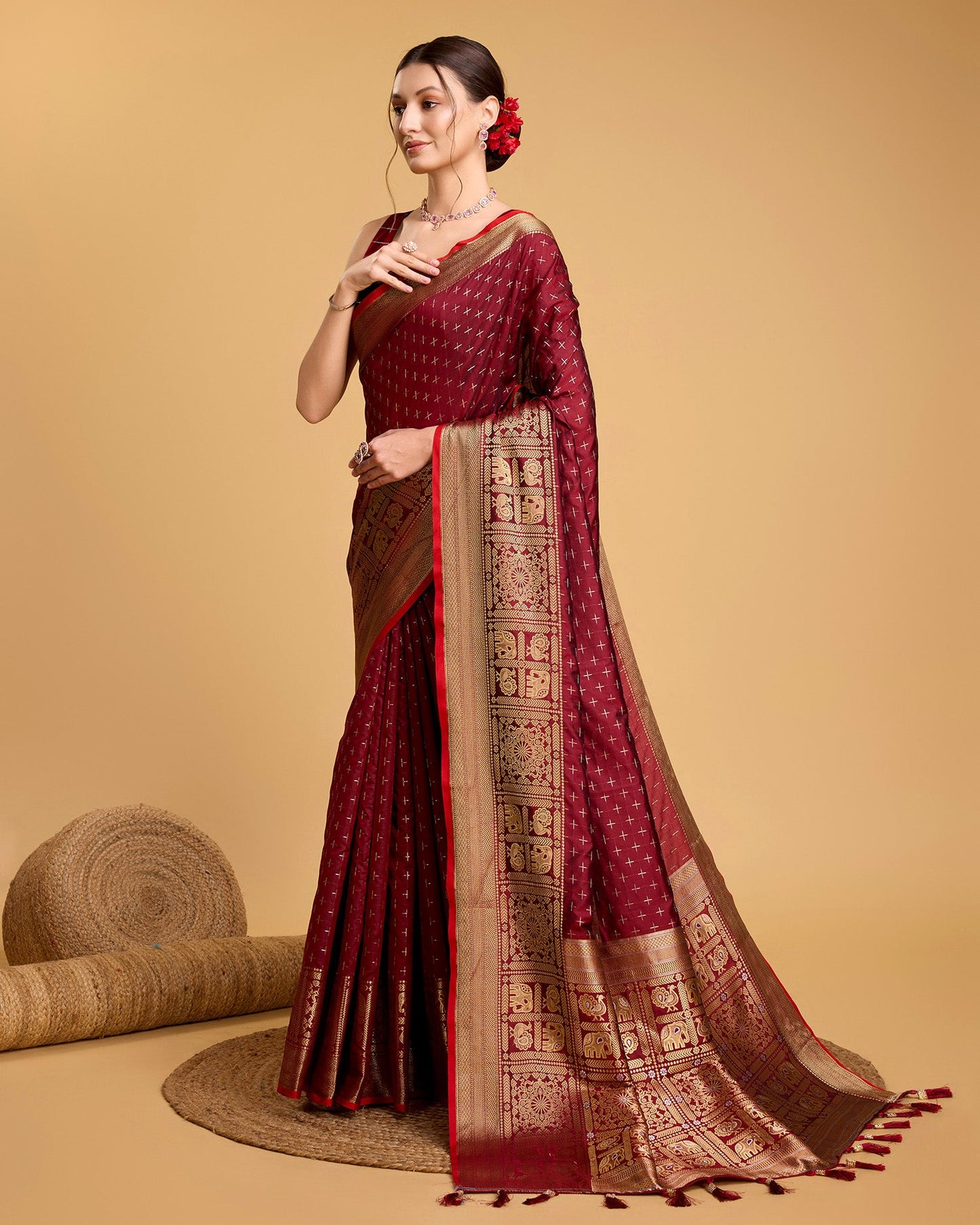 Vedant Vastram Soft Litchi Silk Banarasi Silk Saree - Maroon | Swadesiicart
