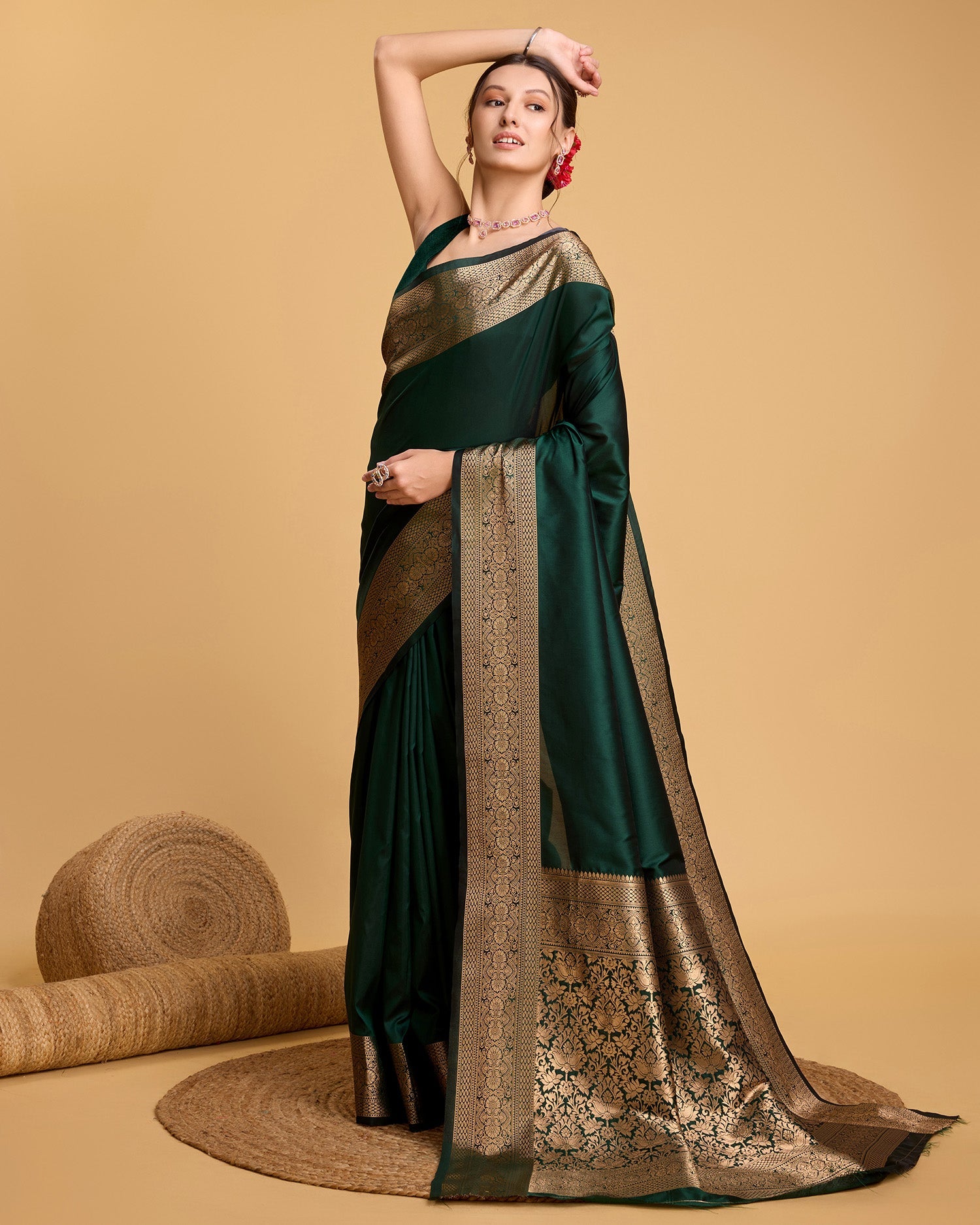 Vedant Vastram Soft Litchi Silk Banarasi Silk Saree - Green | Swadesiicart
