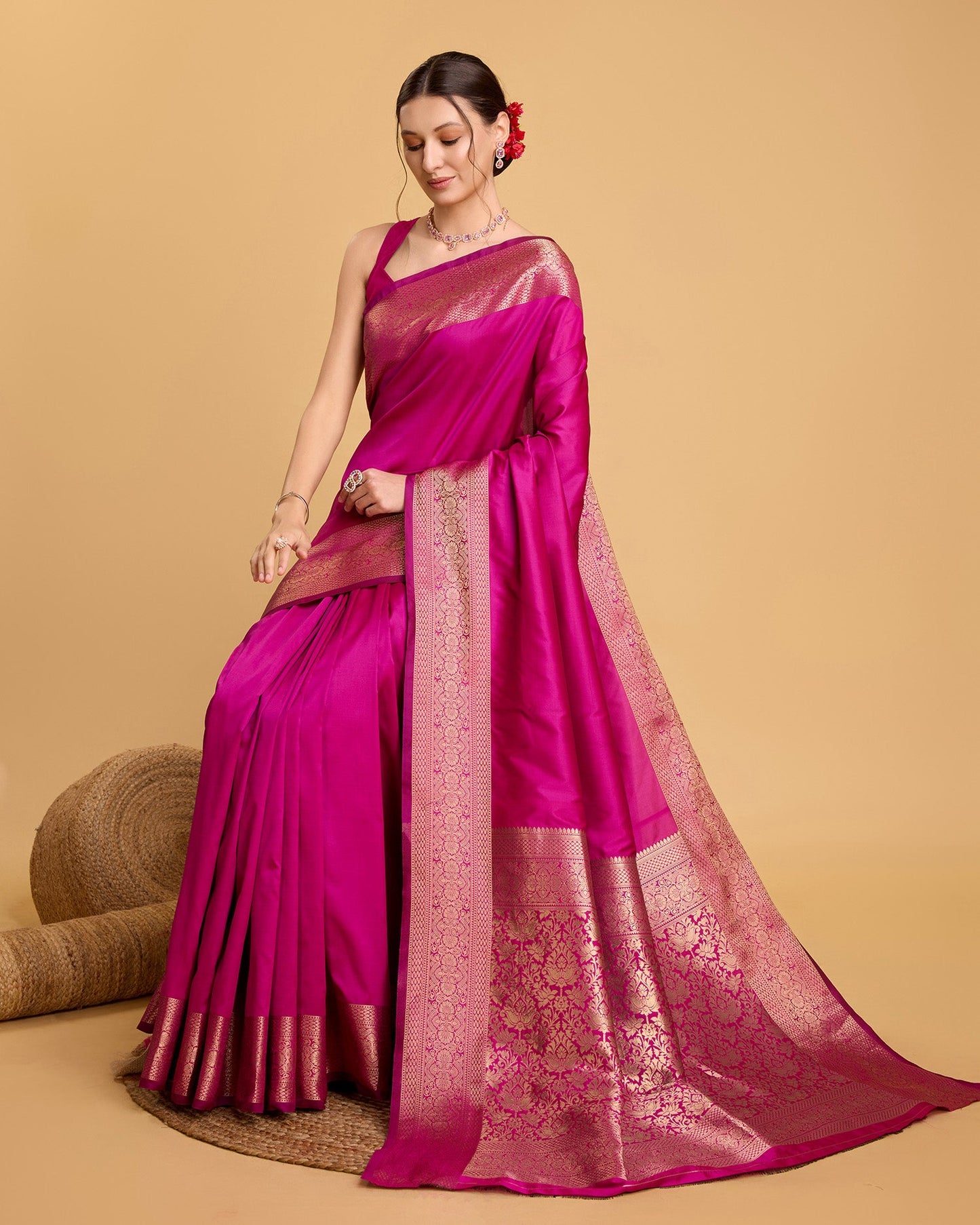 Vedant Vastram Soft Litchi Silk Banarasi Silk Saree - Magenta | Swadesiicart