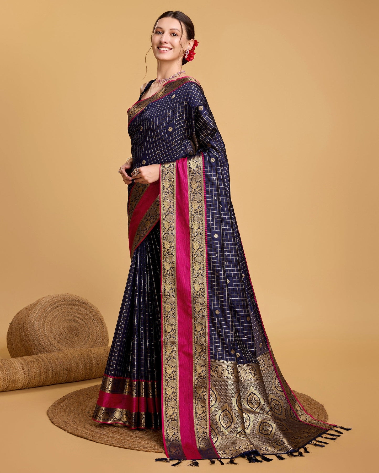 Vedant Vastram Soft Litchi Silk Banarasi Silk Saree - Navy | Swadesiicart
