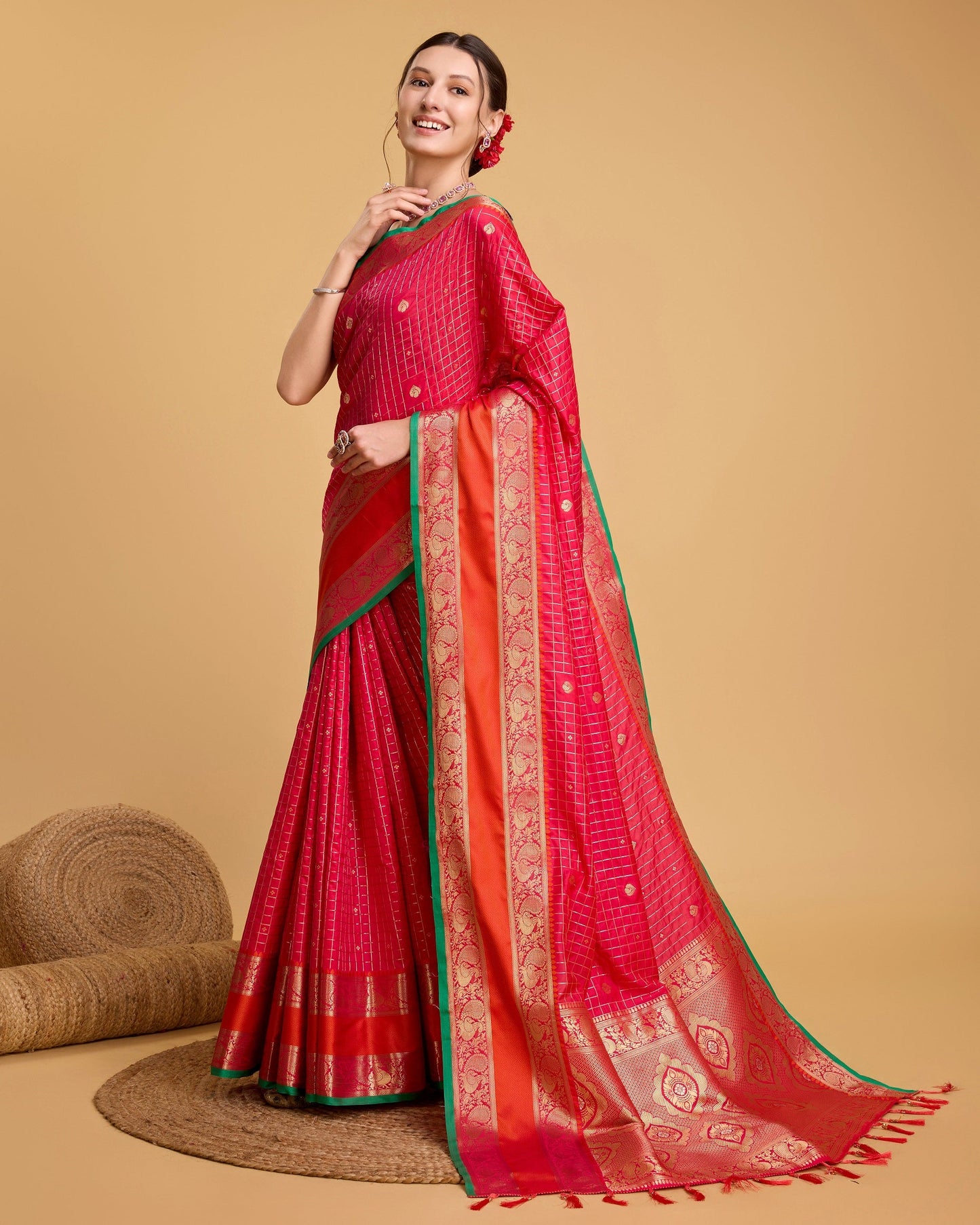 Vedant Vastram Soft Litchi Silk Banarasi Silk Saree - Pink | Swadesiicart