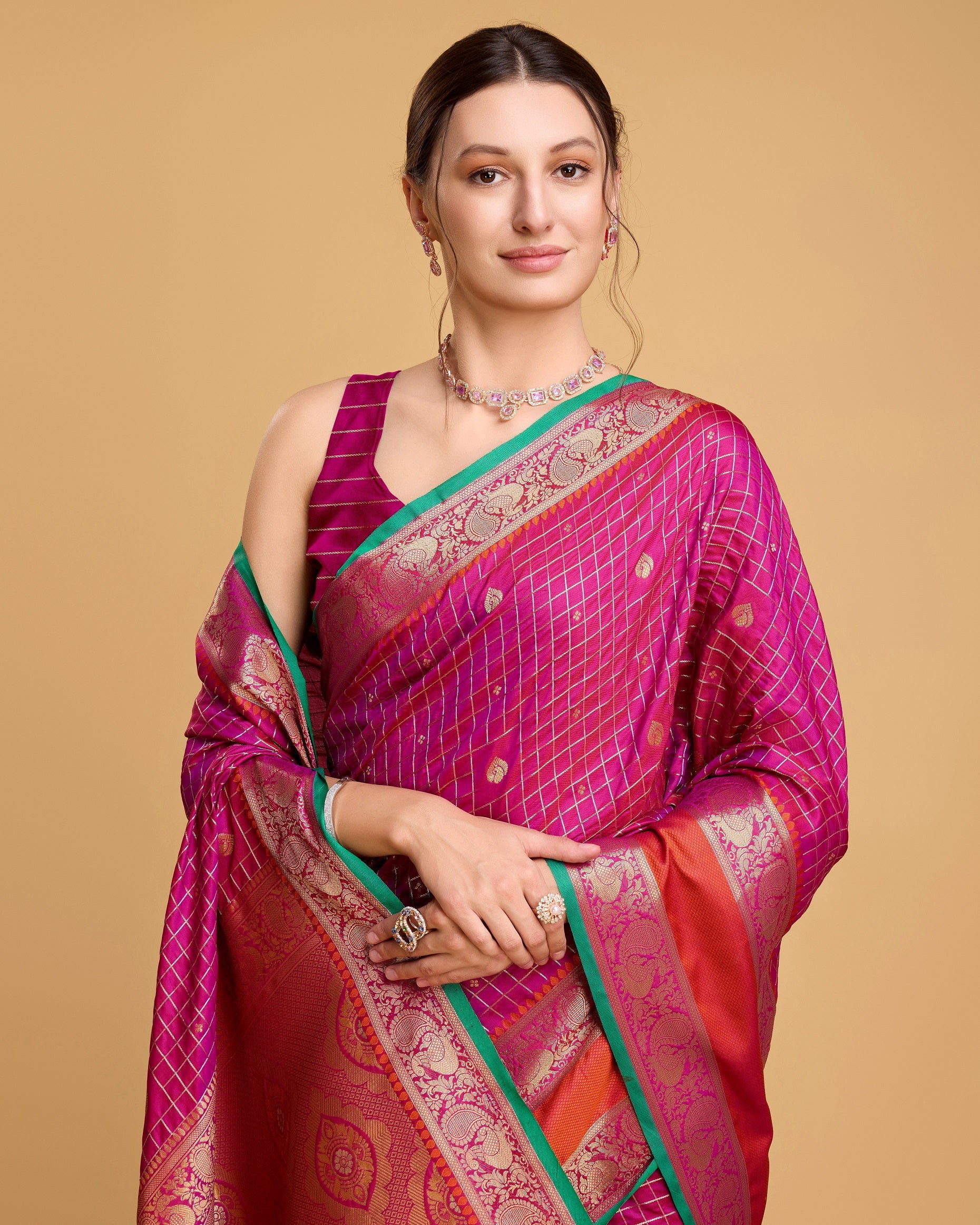 Vedant Vastram Soft Litchi Silk Banarasi Silk Saree - Rani | Swadesiicart