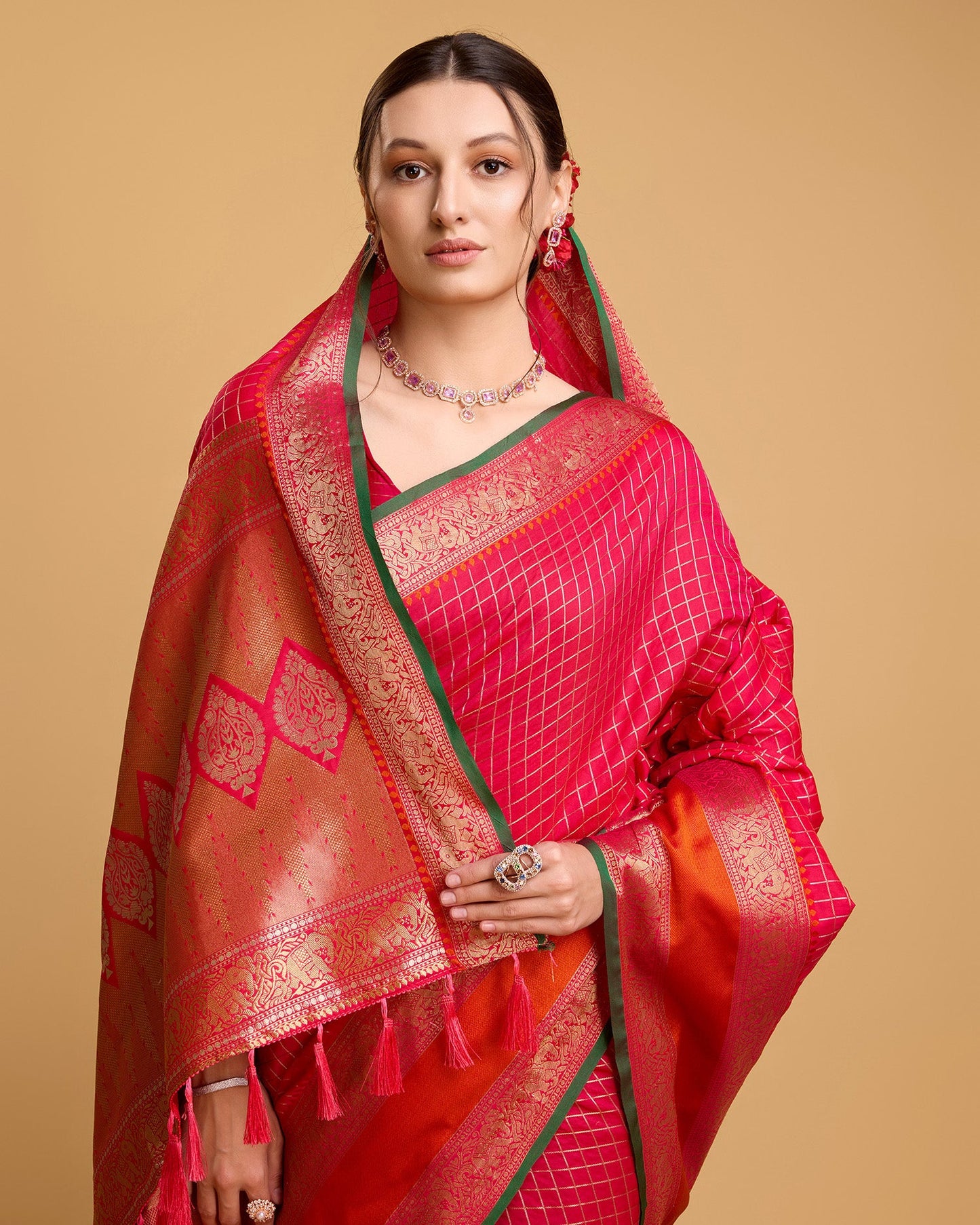 Vedant Vastram Soft Litchi Silk Banarasi Silk Saree - Pink | Swadesiicart