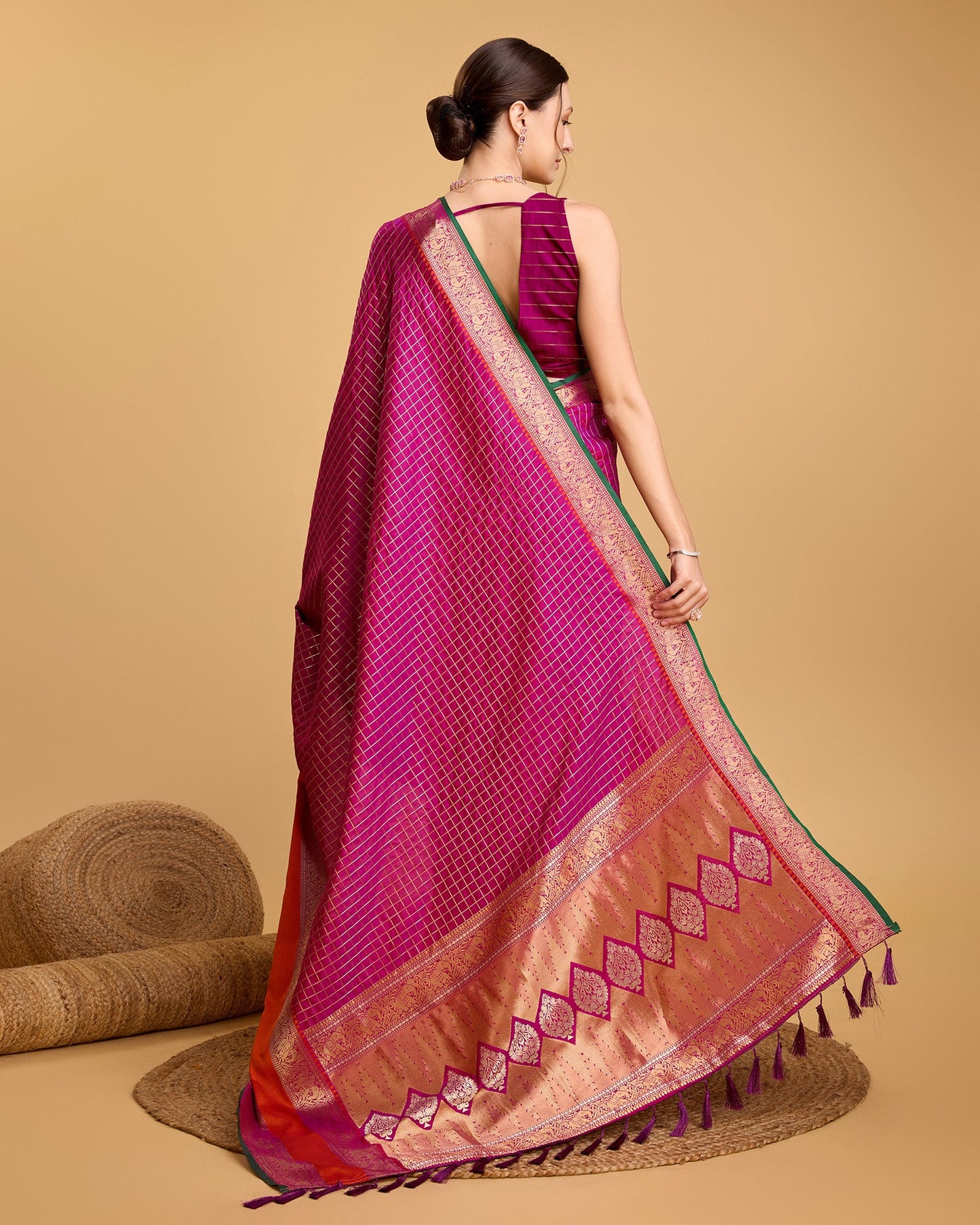 Vedant Vastram Soft Litchi Silk Banarasi Silk Saree - Rani | Swadesiicart