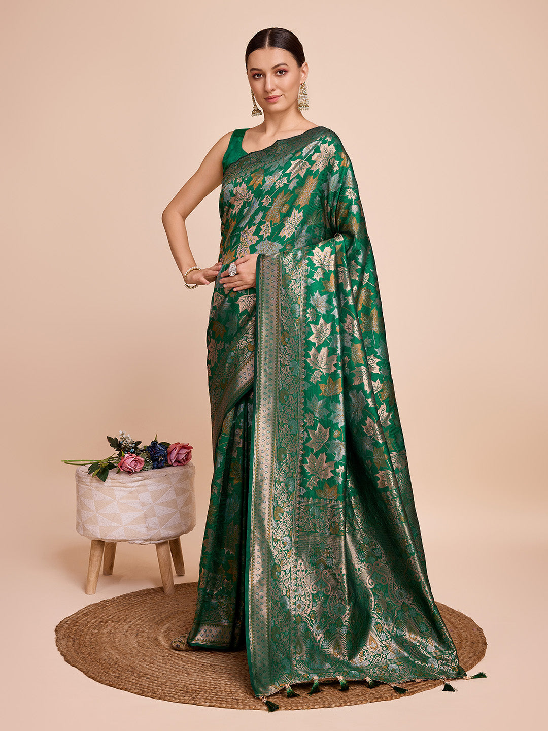 Vedant Vastram Soft Litchi Silk Banarasi Silk Saree - Green | Swadesiicart