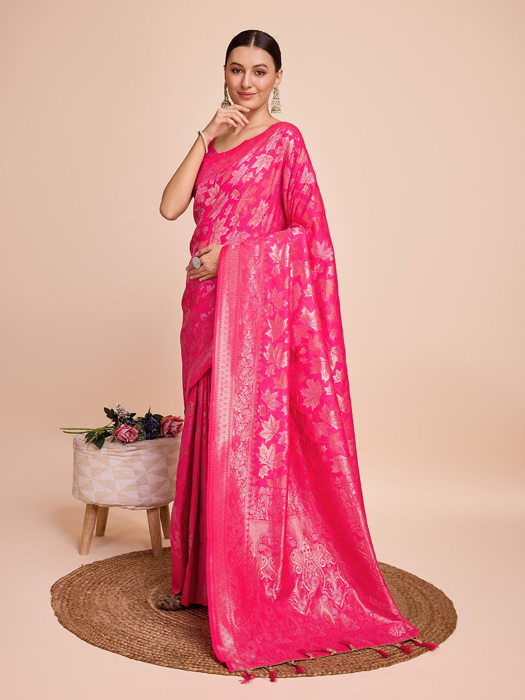 Vedant Vastram Soft Litchi Silk Banarasi Silk Saree - Magenta | Swadesiicart