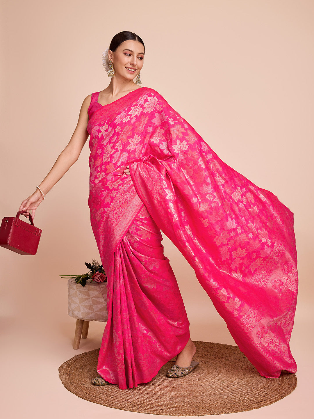 Vedant Vastram Soft Litchi Silk Banarasi Silk Saree - Magenta | Swadesiicart