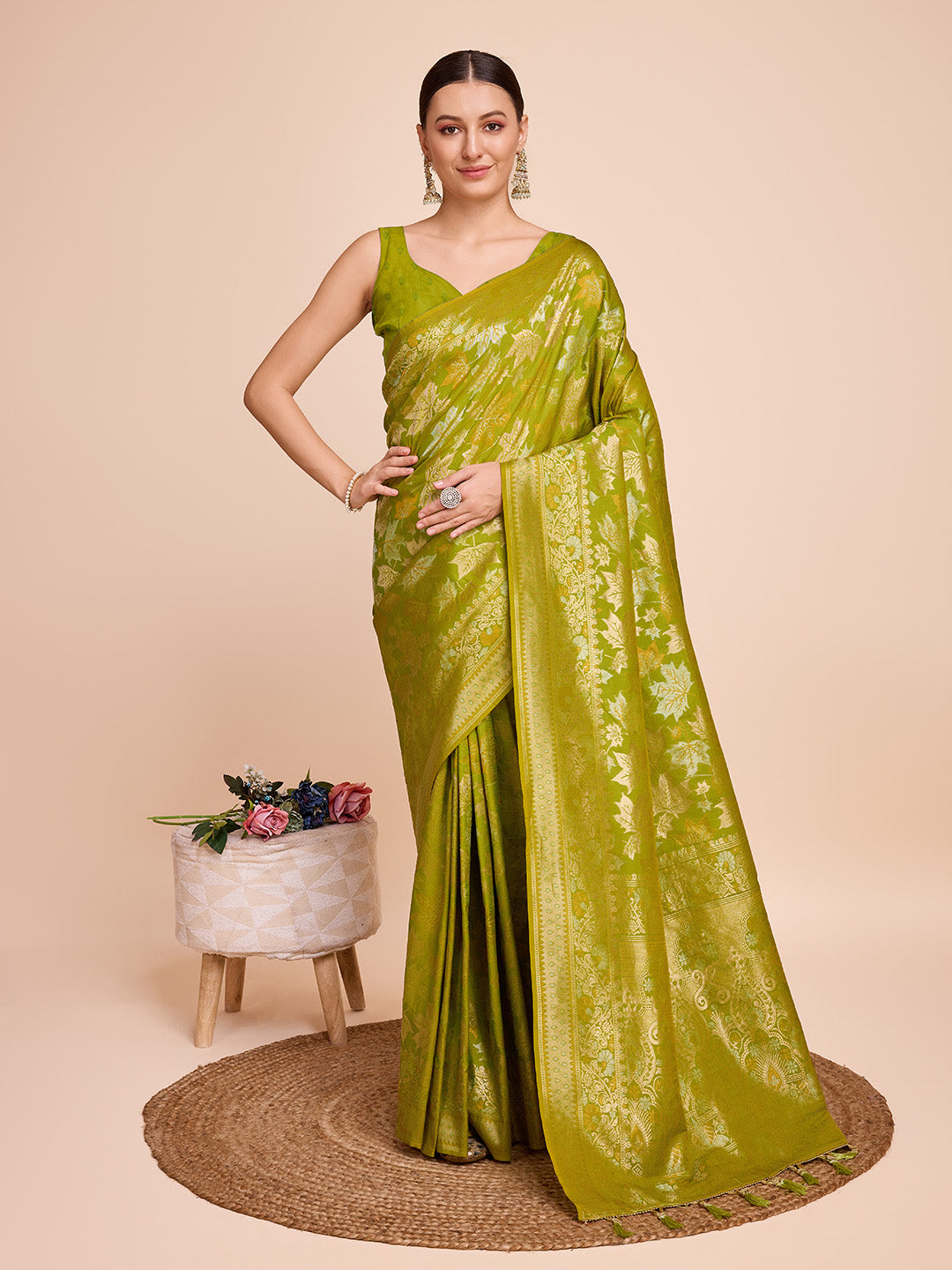 Vedant Vastram Soft Litchi Silk Banarasi Silk Saree - Olive | Swadesiicart