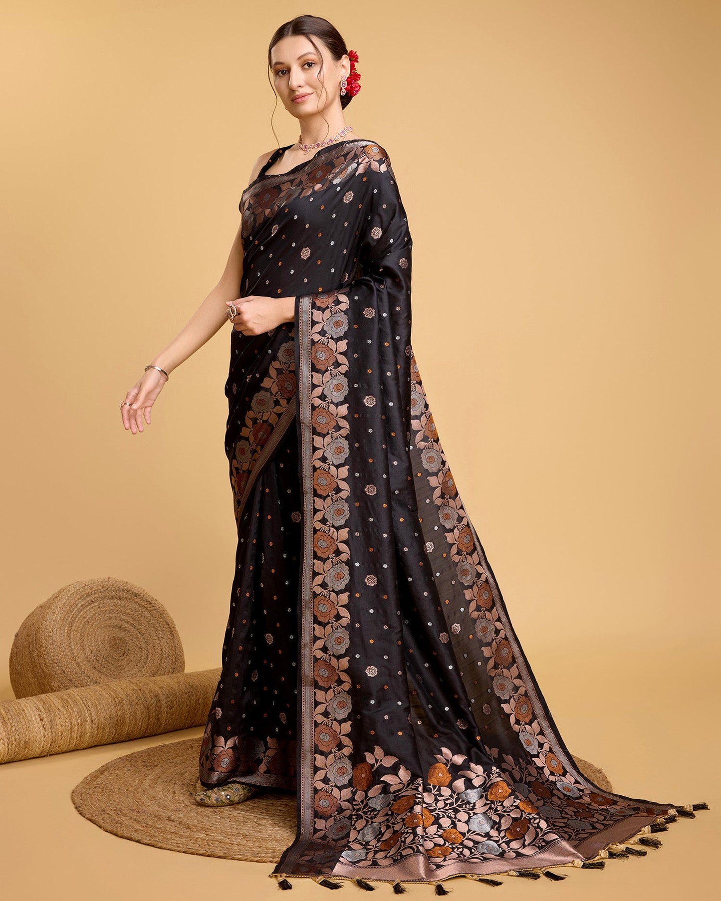 Vedant Vastram Soft Litchi Silk Banarasi Silk Saree - Black | Swadesiicart