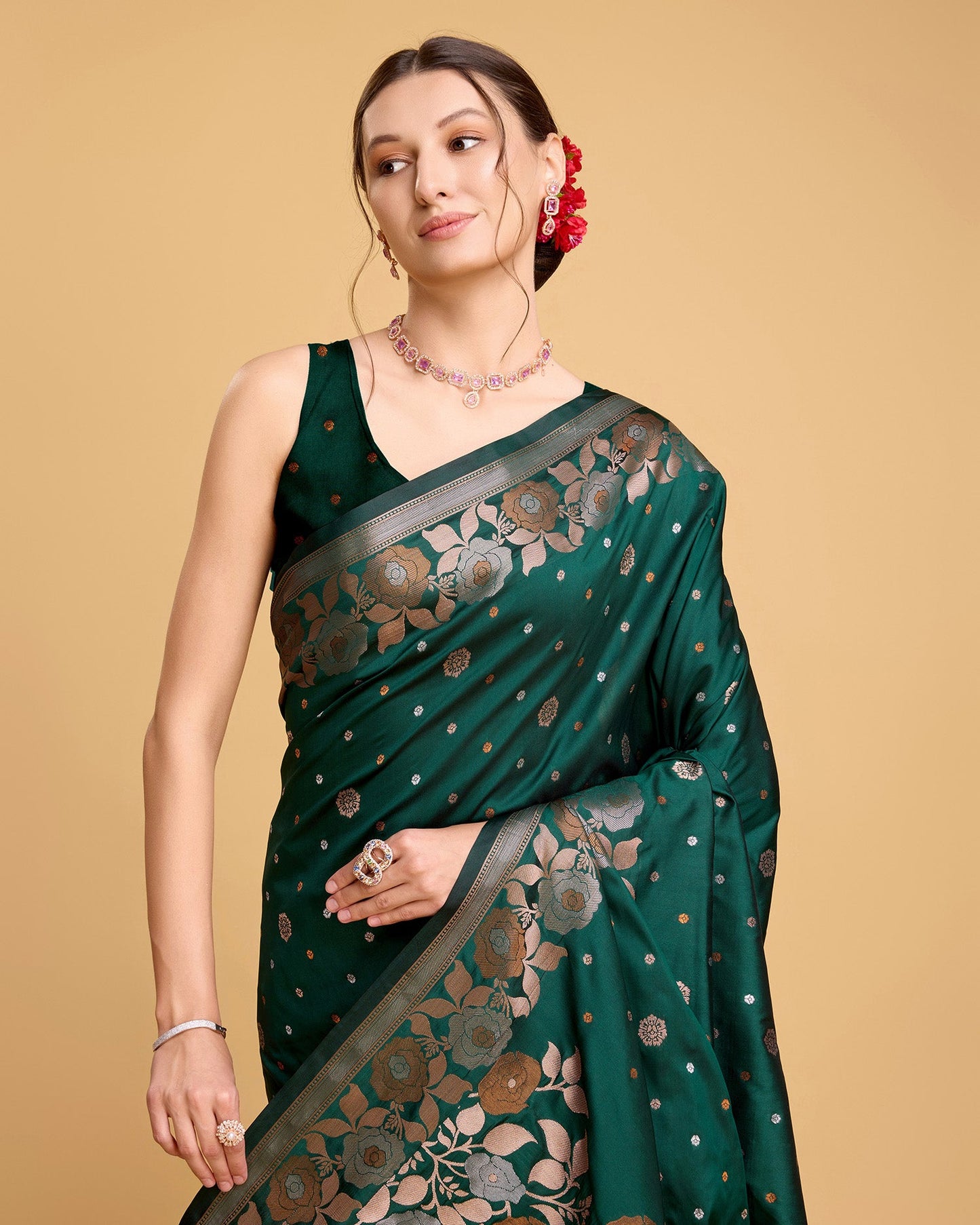 Vedant Vastram Soft Litchi Silk Banarasi Silk Saree - Green | Swadesiicart