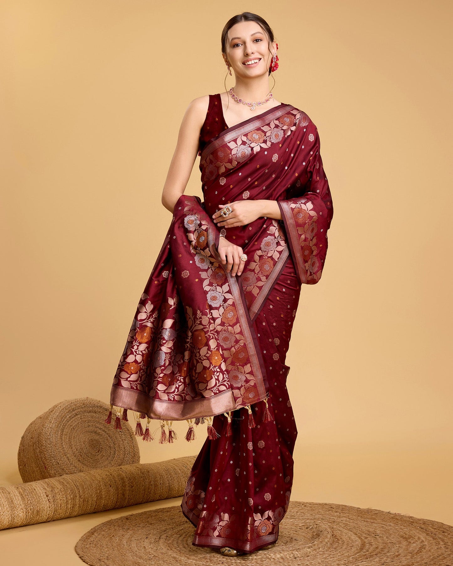 Vedant Vastram Soft Litchi Silk Banarasi Silk Saree - Maroon | Swadesiicart