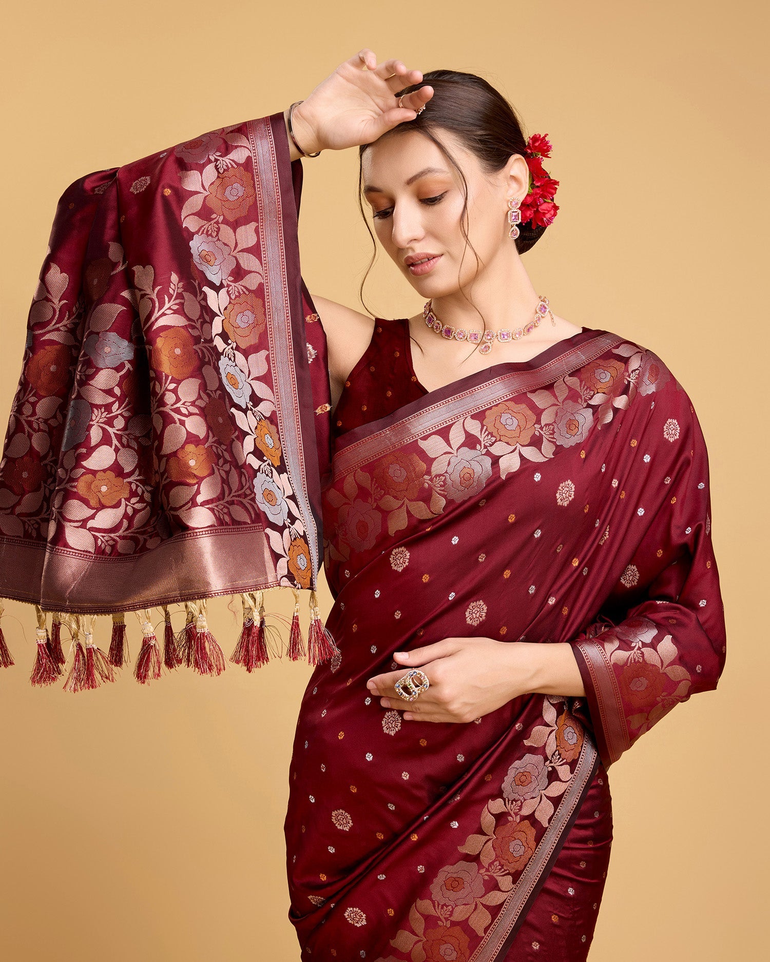 Vedant Vastram Soft Litchi Silk Banarasi Silk Saree - Maroon | Swadesiicart