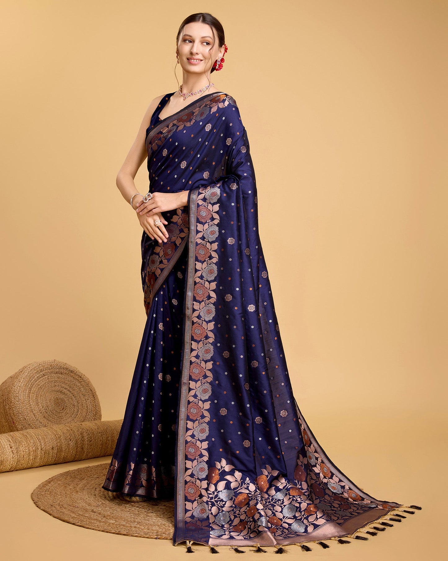 Vedant Vastram Soft Litchi Silk Banarasi Silk Saree - Navy | Swadesiicart