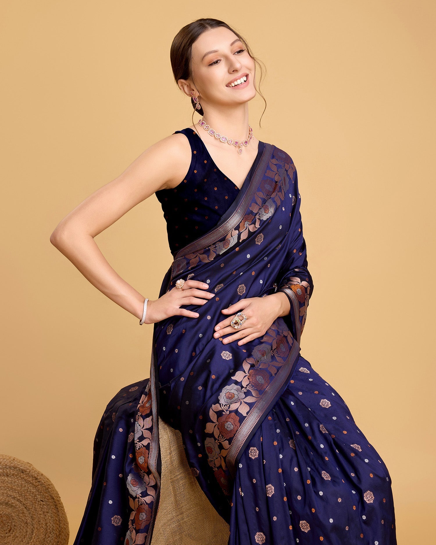 Vedant Vastram Soft Litchi Silk Banarasi Silk Saree - Navy | Swadesiicart