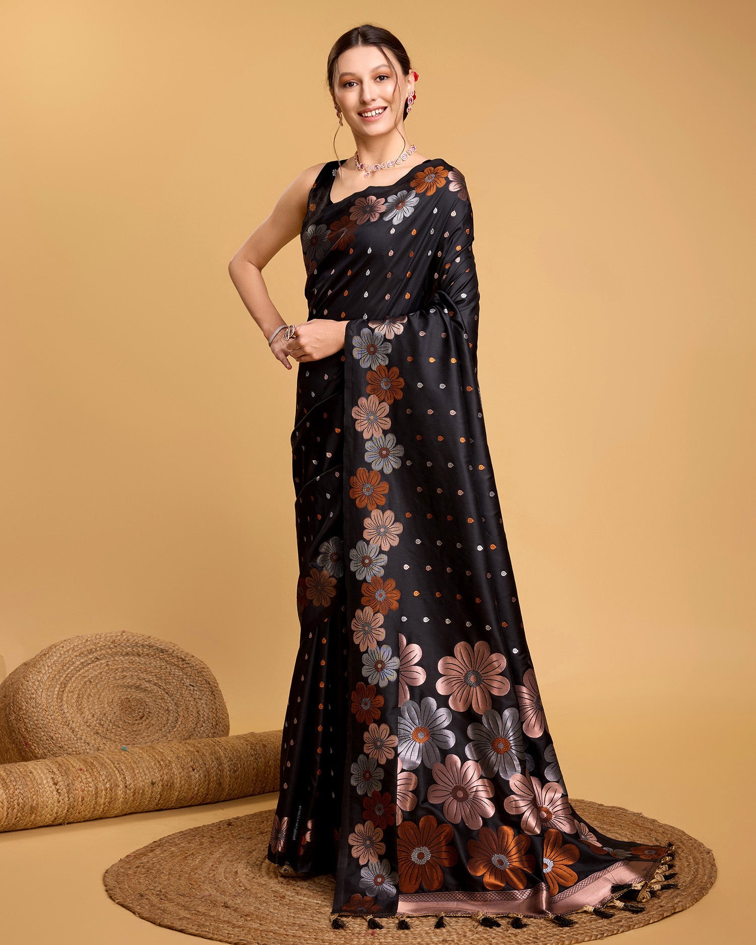 Vedant Vastram Soft Litchi Silk Banarasi Silk Saree - Black | Swadesiicart
