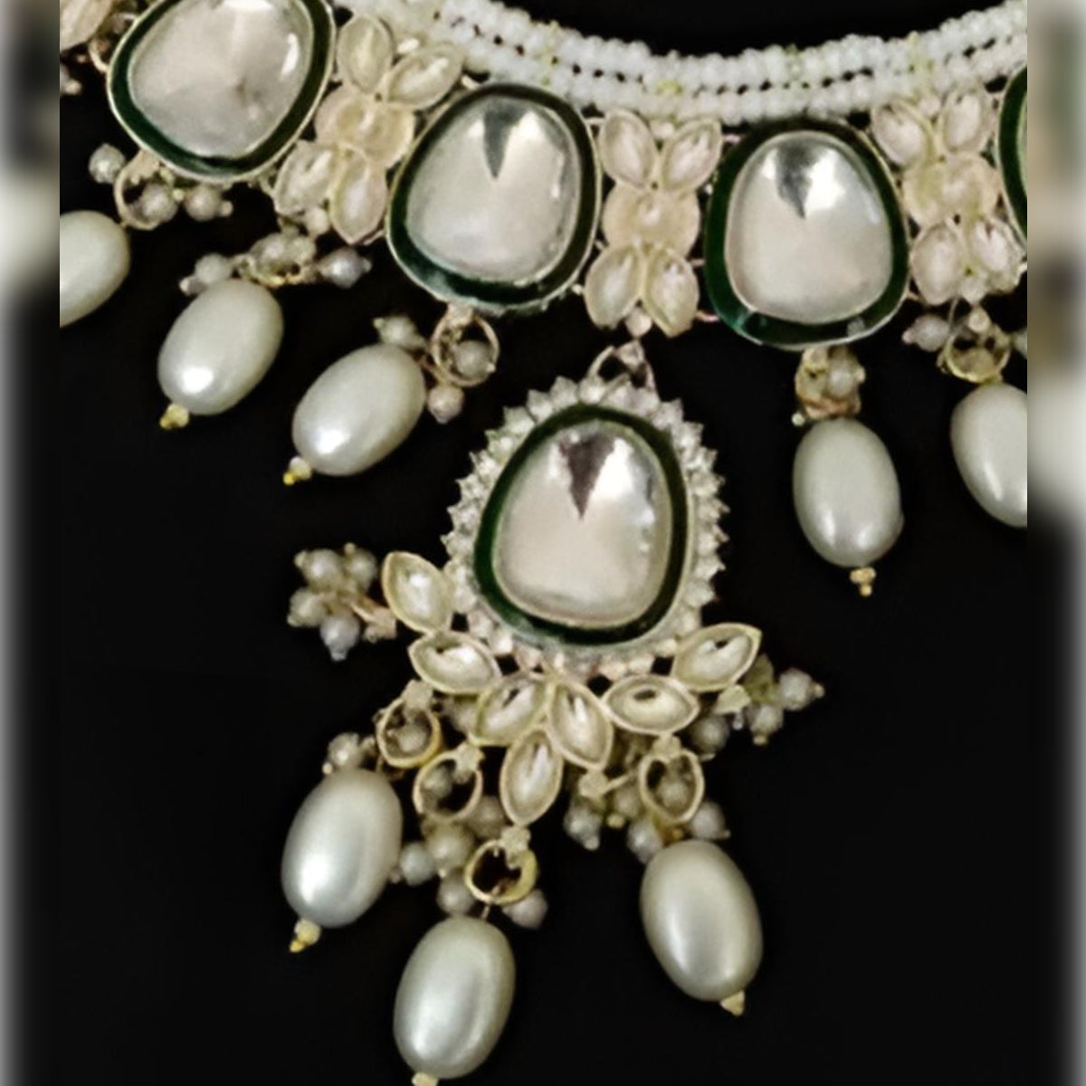 Jewel City Exquisite Pearl and Emerald Necklace Set | Swadesiicart