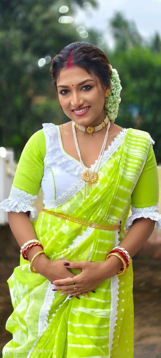 Exclusive Collection Beautiful Parrot Green Jaal Jamdani Saree - Swadesiicart