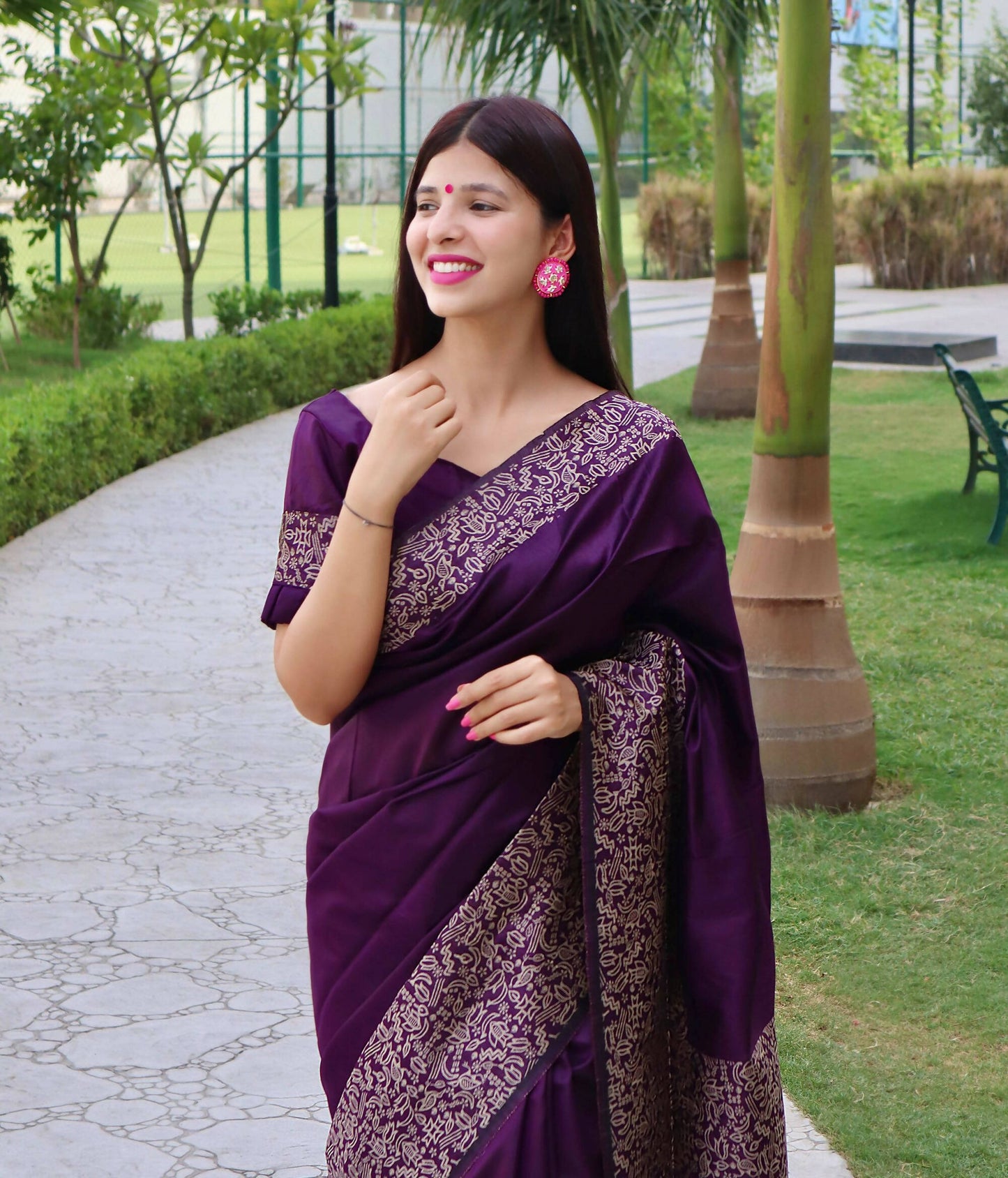 Vishnu Weaves Women's Purple Handloom Raw Silk Woven Border Saree with Unstitched Blouse - Swadesiicart