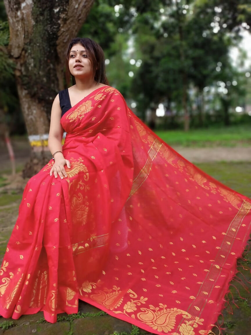 Exclusive Collection Red Beautiful Cotton Silk Saree - Swadesiicart