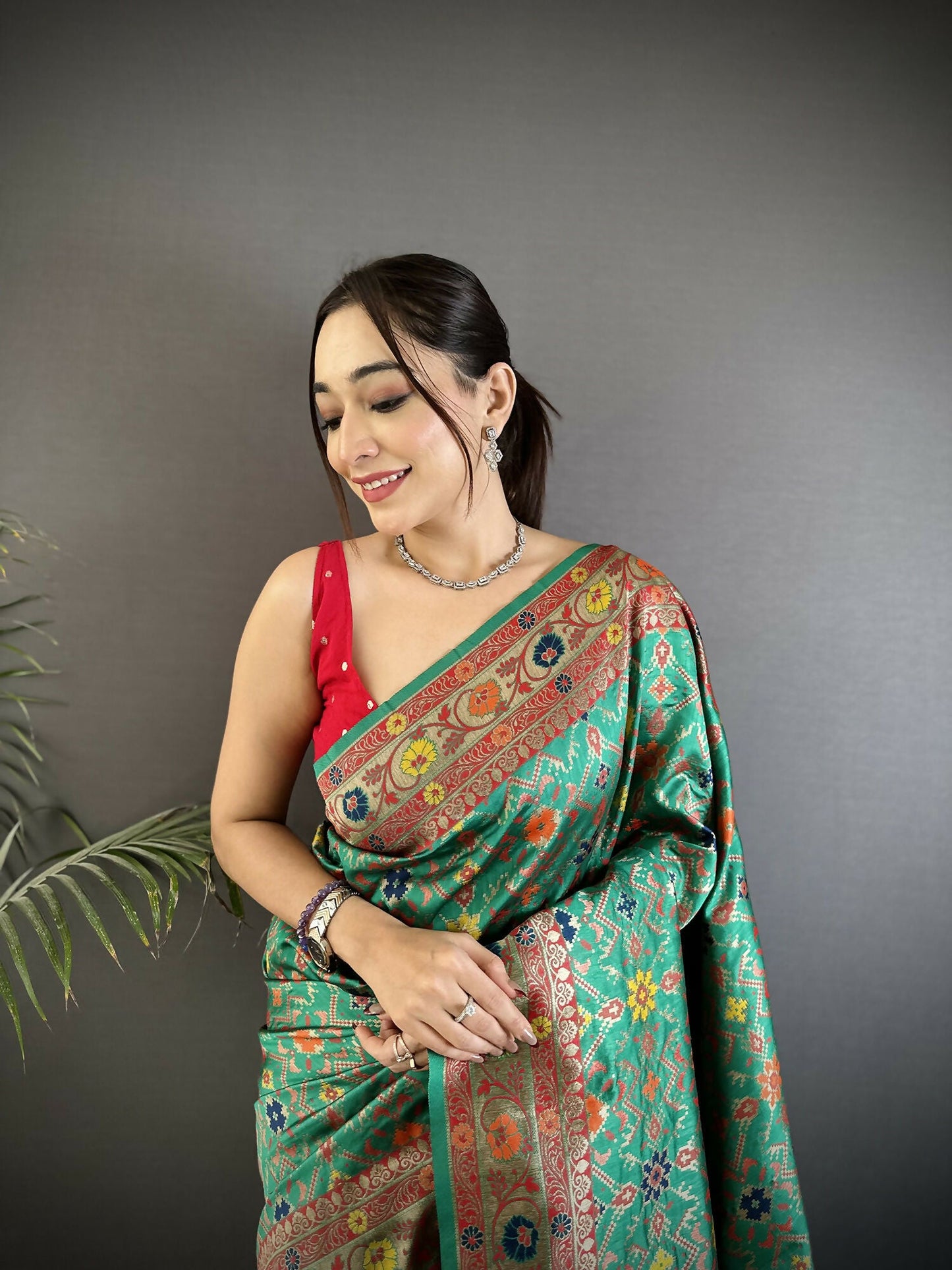 Joban Fashion Green Banarasi Soft Silk Woven Saree | Swadesiicart