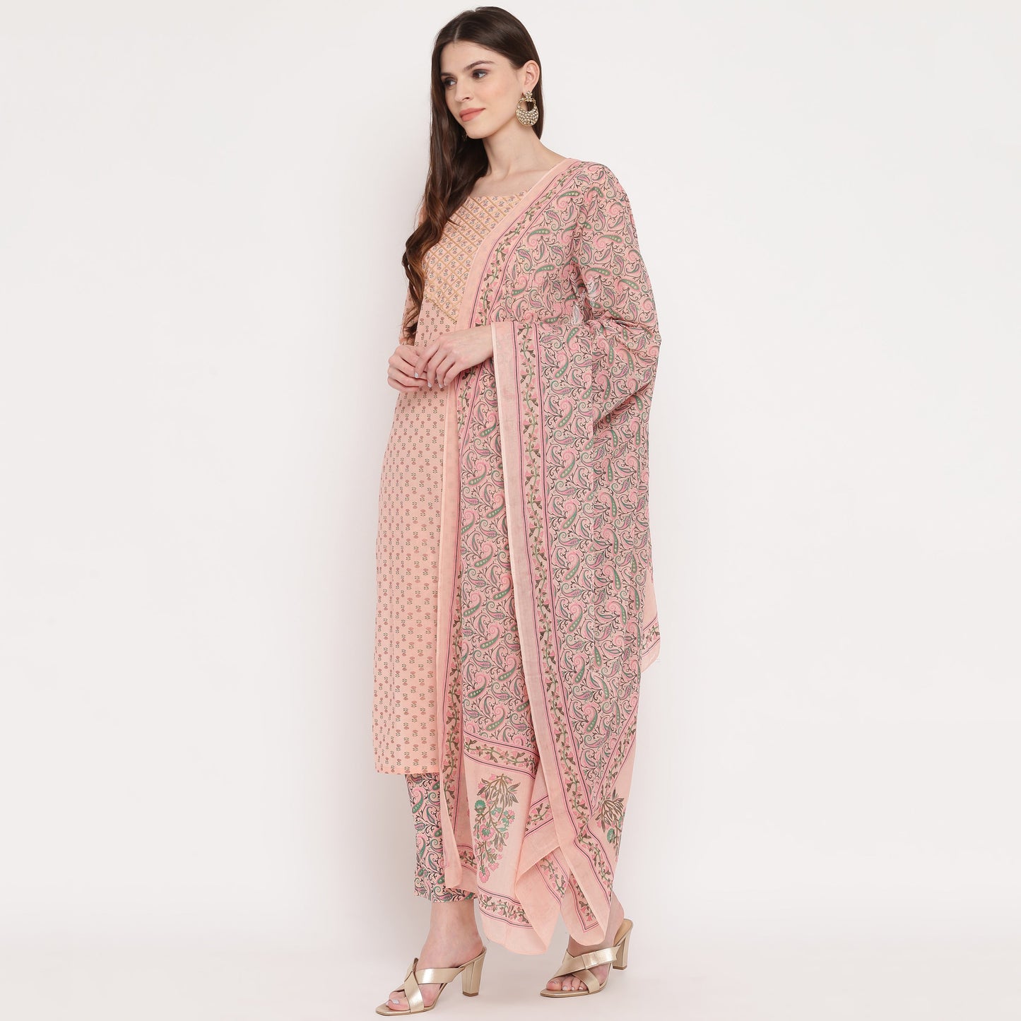 NOZ2TOZ Women's Foil Print & Gota Patti Work Straight Cotton Peach Kurta, Pant & Dupatta - Swadesiicart