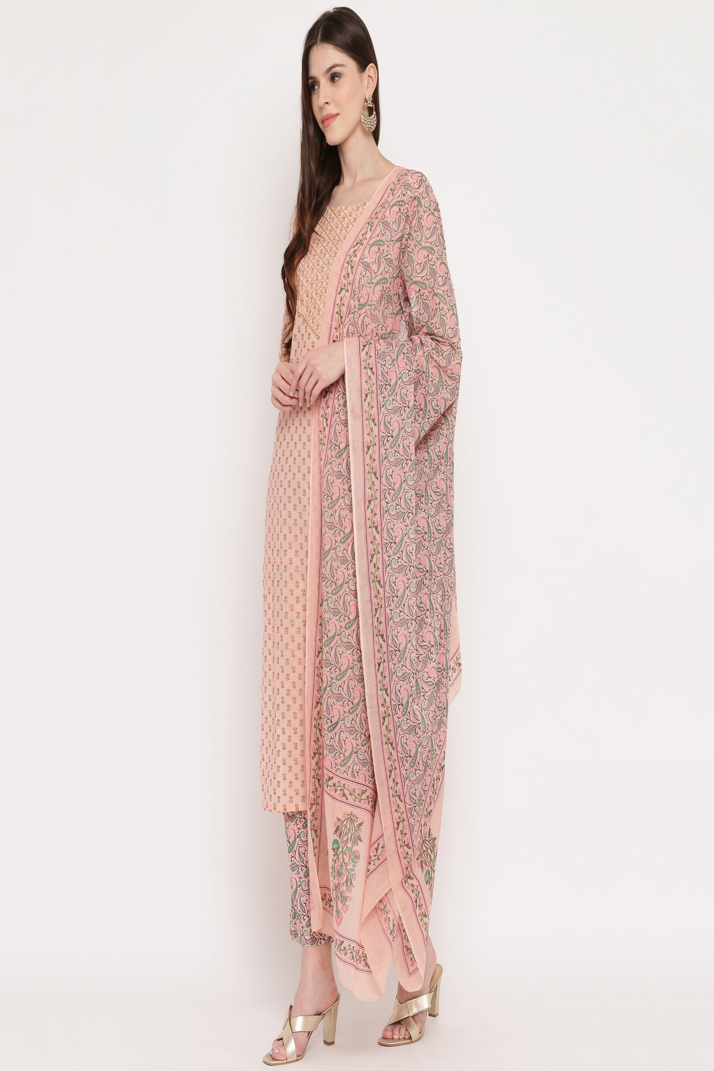 NOZ2TOZ Women's Foil Print & Gota Patti Work Straight Cotton Peach Kurta, Pant & Dupatta - Swadesiicart