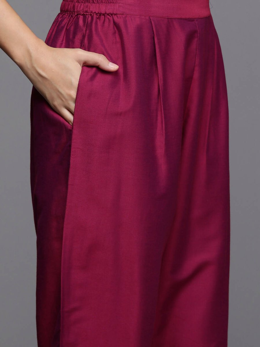 Ahalyaa Women's Traditional wear Kurta Set - Burgundy | Swadesiicart