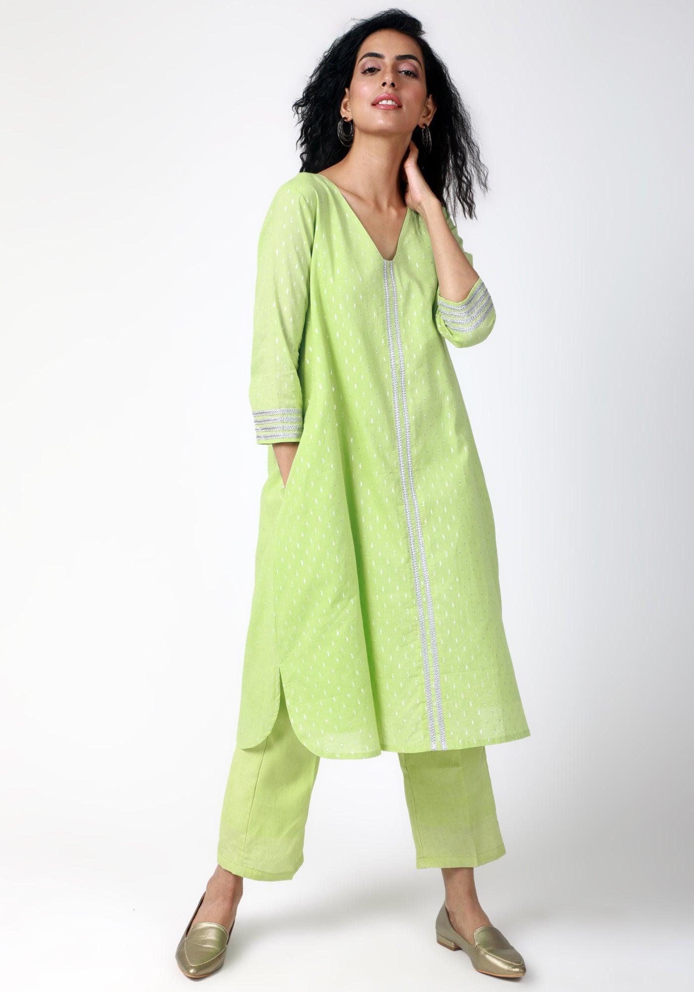 trueBrowns Green Silver Laced Kurta-Pant | Swadesiicart