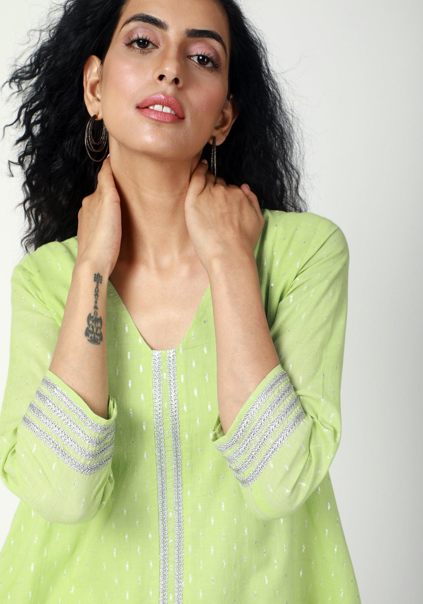 trueBrowns Green Silver Laced Kurta-Pant | Swadesiicart